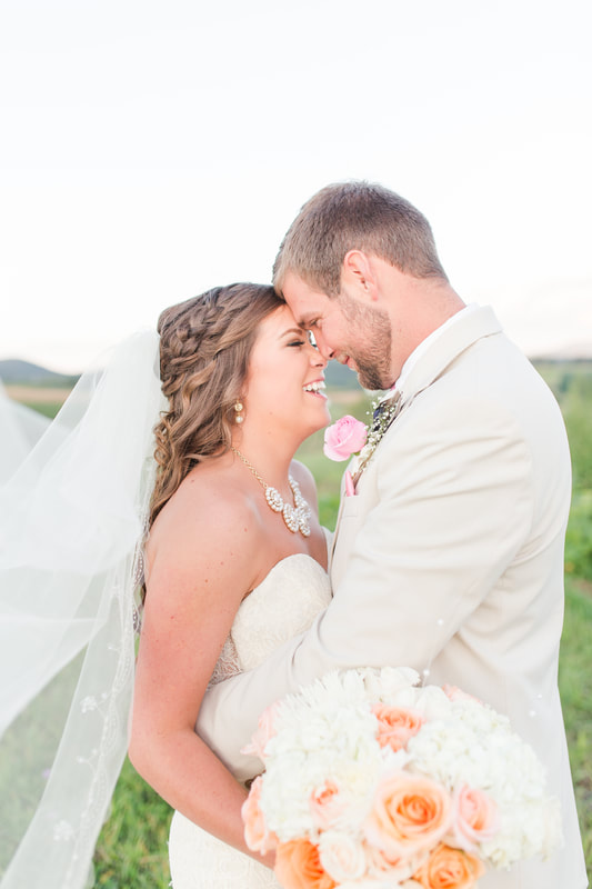 Sinkland Farm wedding, sinkland farms virginia, blacksburg va wedding, roanoke va wedding, wedding photographers in Virginia, virginia wedding photographer, country chic wedding venues in virginia